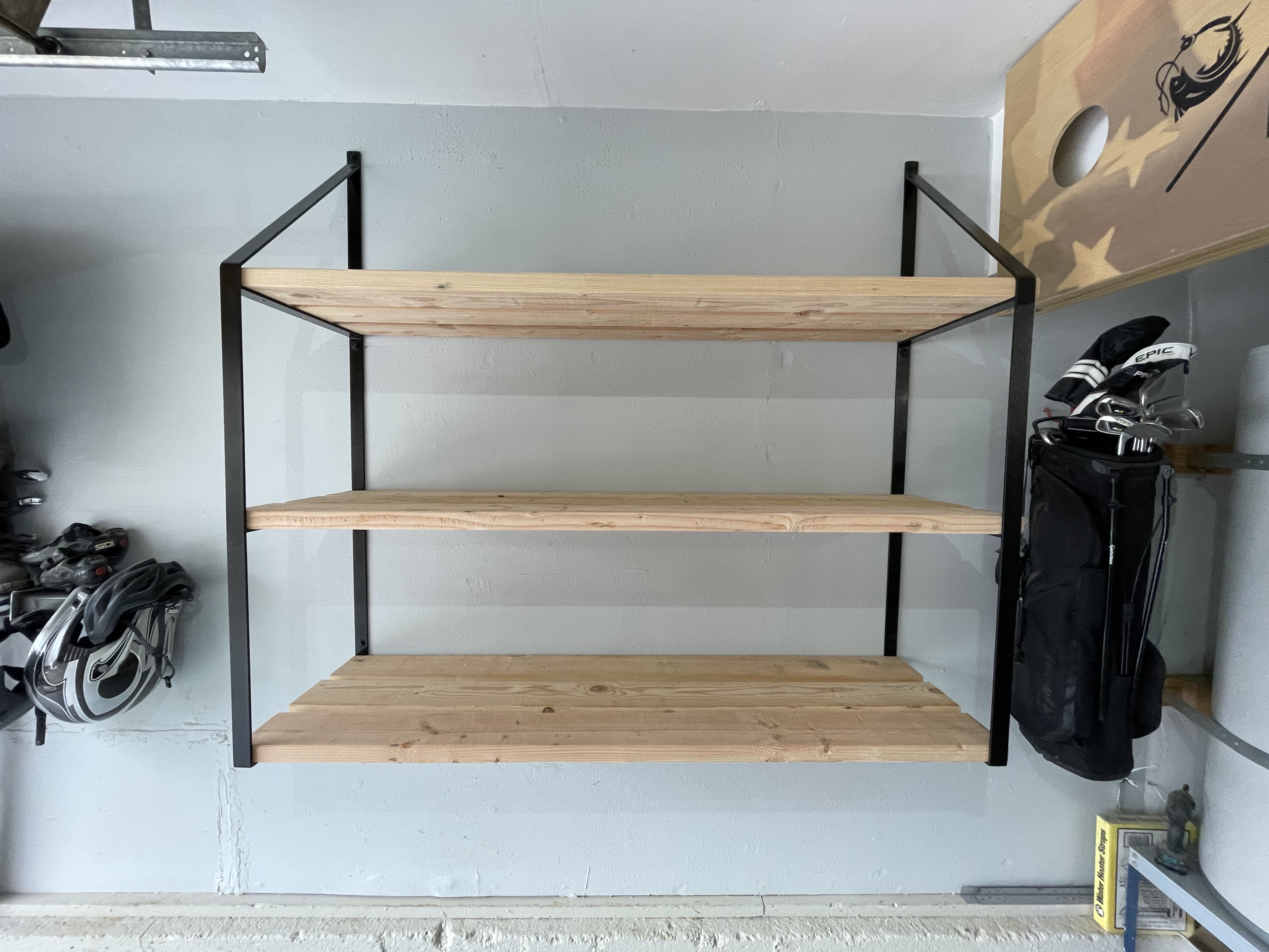 Suspended Garage Shelves - Organize and Decorate Everything, image size:3949x2962