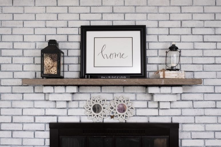 The Benefits of a Fireplace Mantel