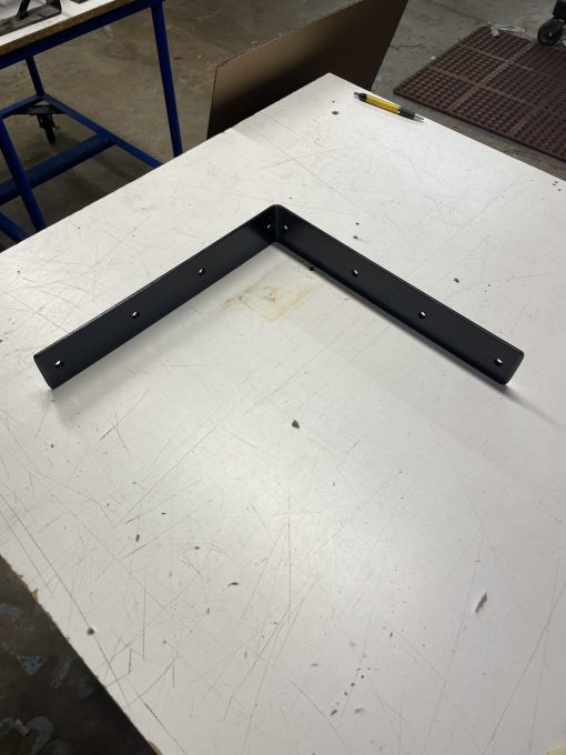 Right Angle Countertop Overhang Support Bracket